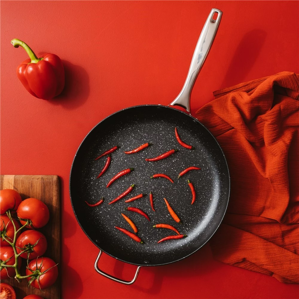 Baccarat Ultimo Non Stick Frypan With Helper Handle 32cm - Image 2